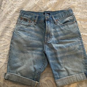 Shorts do not fit. Brand New !